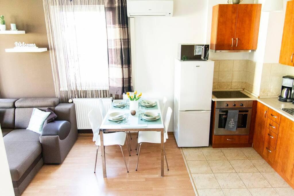 Vip Mini Resort,Private Parking & Balcony بودابست المظهر الخارجي الصورة