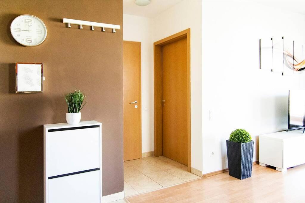 Vip Mini Resort,Private Parking & Balcony بودابست المظهر الخارجي الصورة