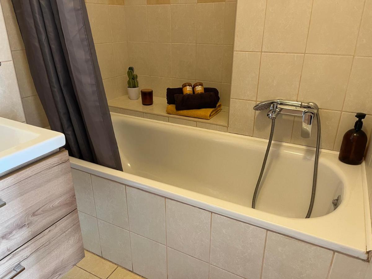 Vip Mini Resort,Private Parking & Balcony بودابست المظهر الخارجي الصورة